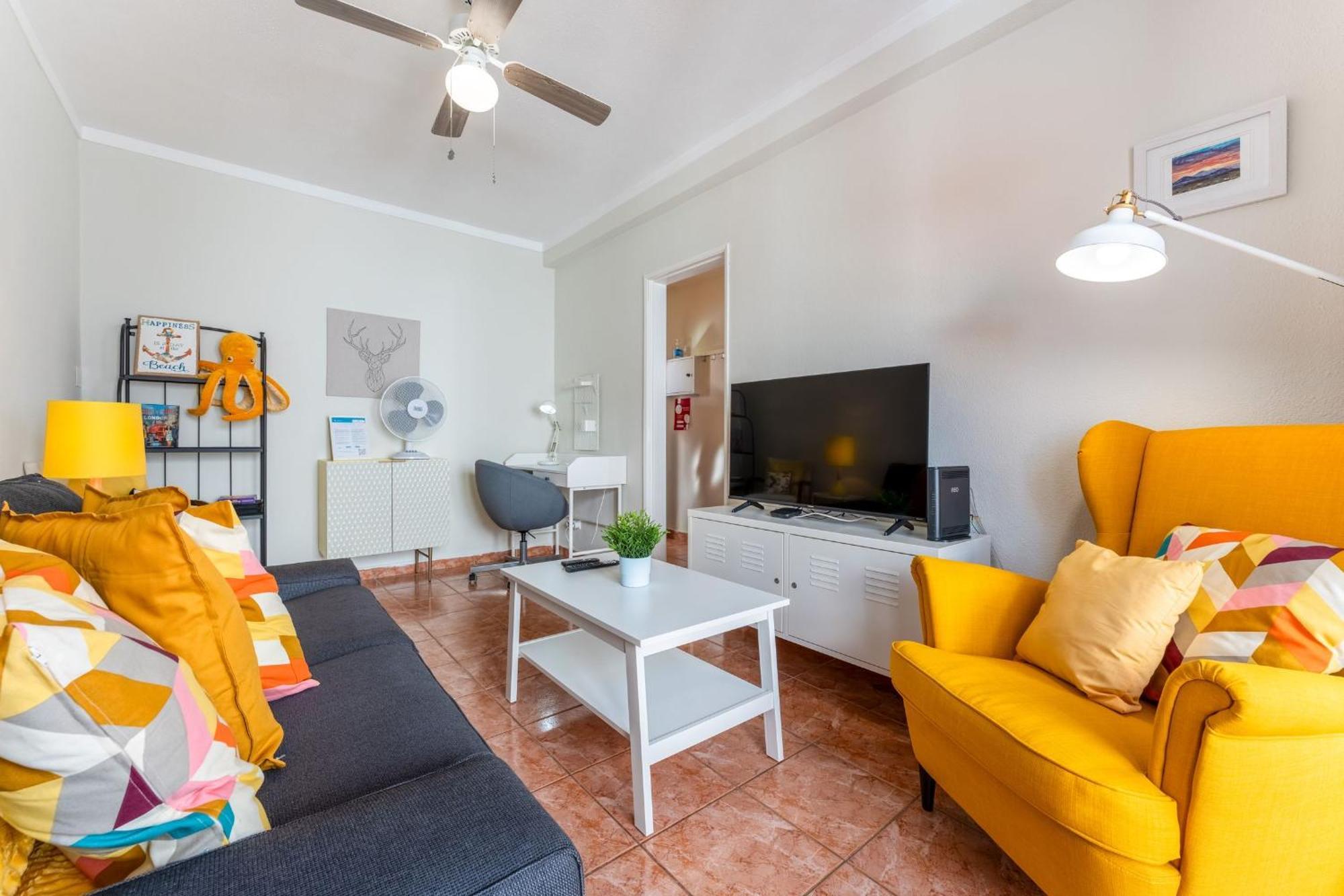 Comfy Flat W/ Rooftop Beach View By Lovelystay Burgau Zewnętrze zdjęcie