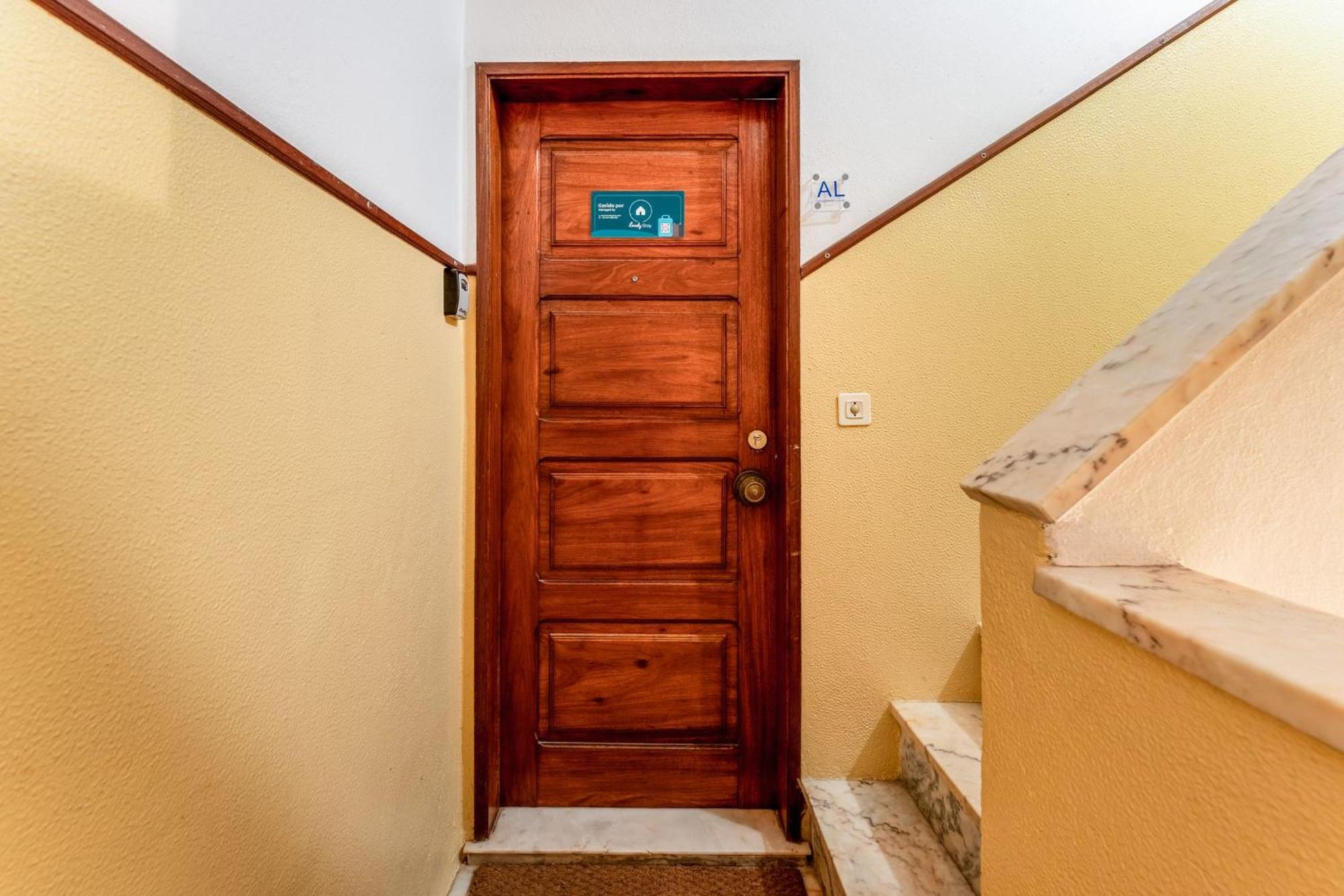 Comfy Flat W/ Rooftop Beach View By Lovelystay Burgau Zewnętrze zdjęcie